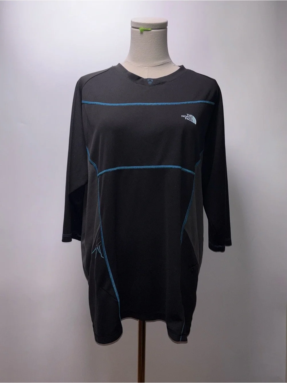 The North Face Cryptic Series Technical Performance Athletic Top Size L
